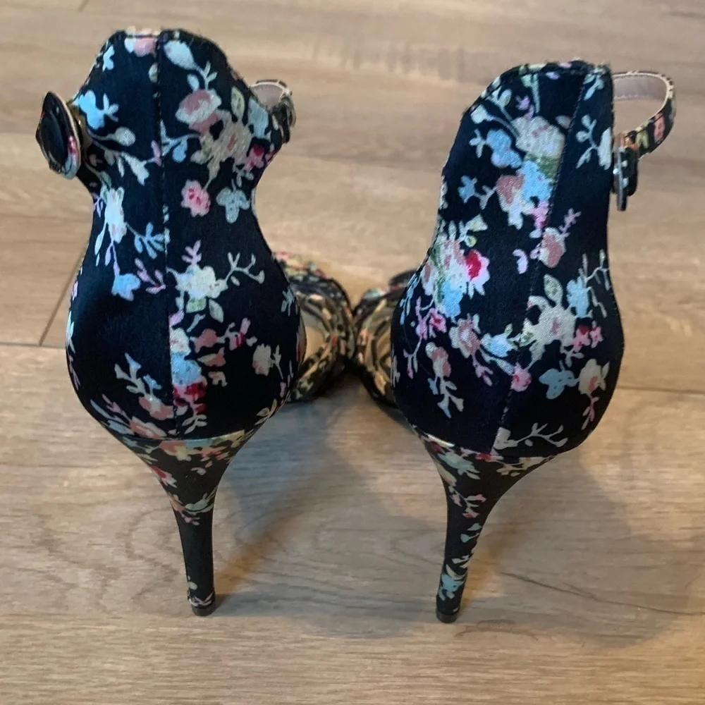 Who What wear Floral Print Strappy Heels